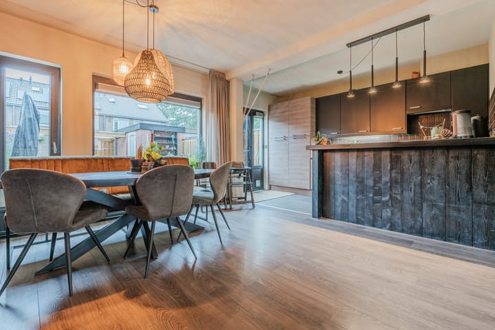 Photo 14 of Curiestraat 46