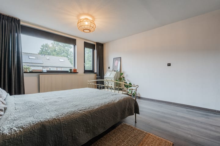 Photo 20 of Curiestraat 46