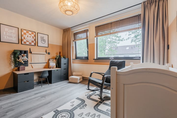 Photo 24 of Curiestraat 46