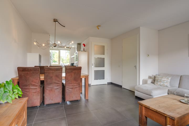 Photo 11 of Javalaan 478