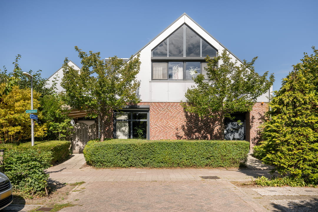 Photo 37 of Leenman 8