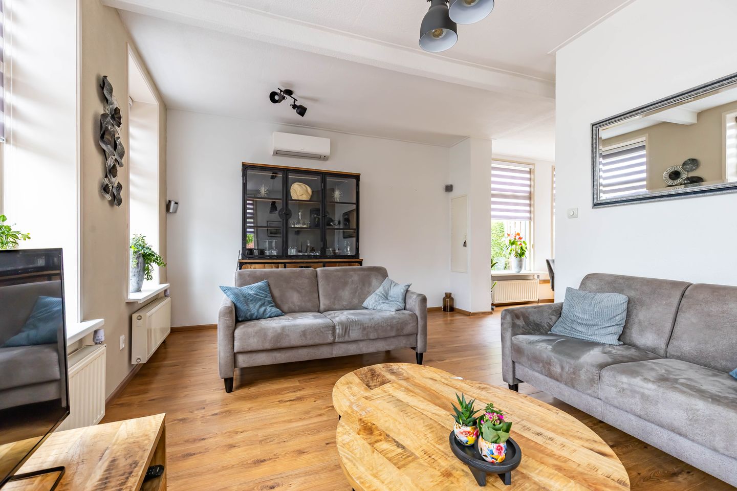 Foto 20 van Julianastraat 187