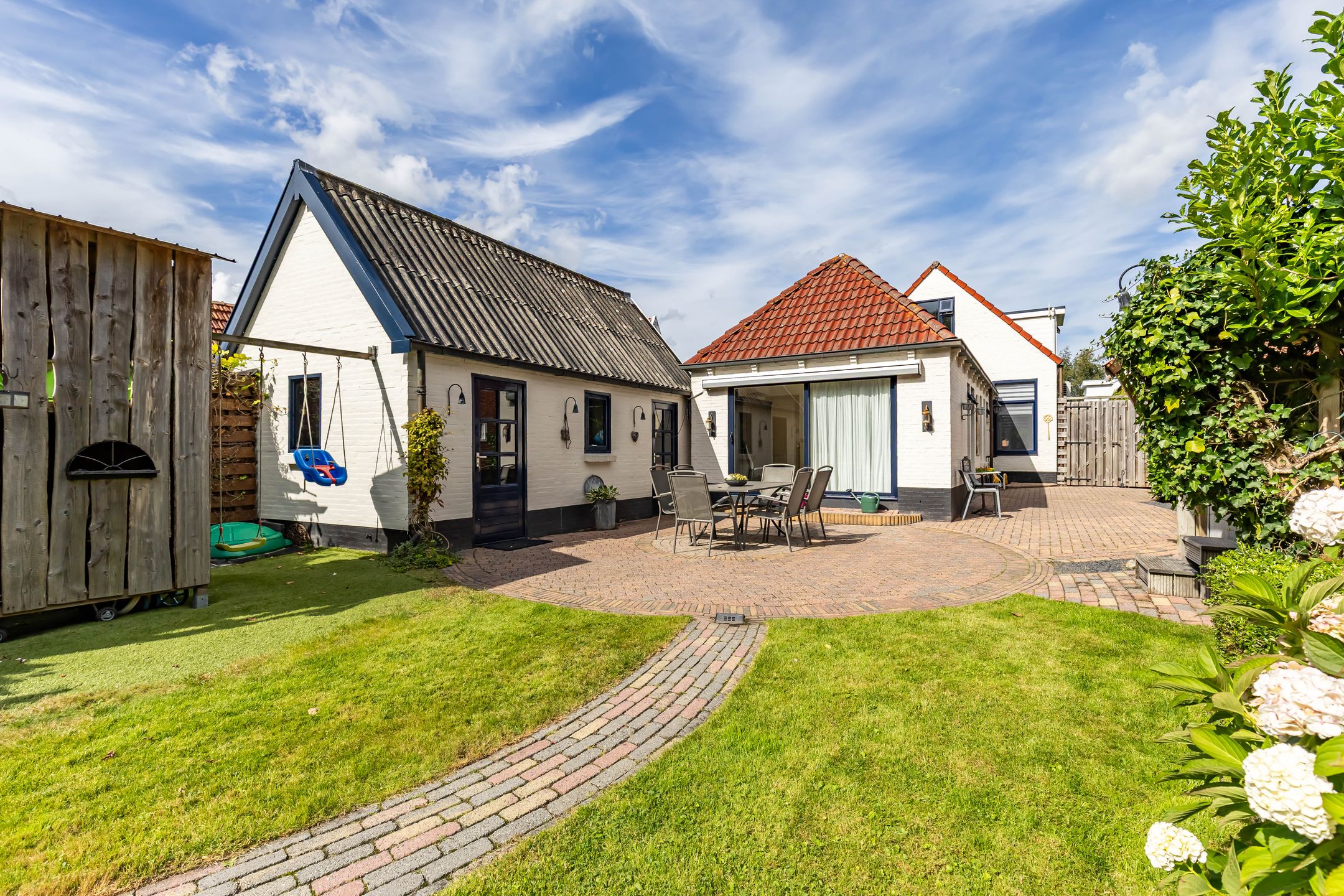 Foto 45 van Julianastraat 187