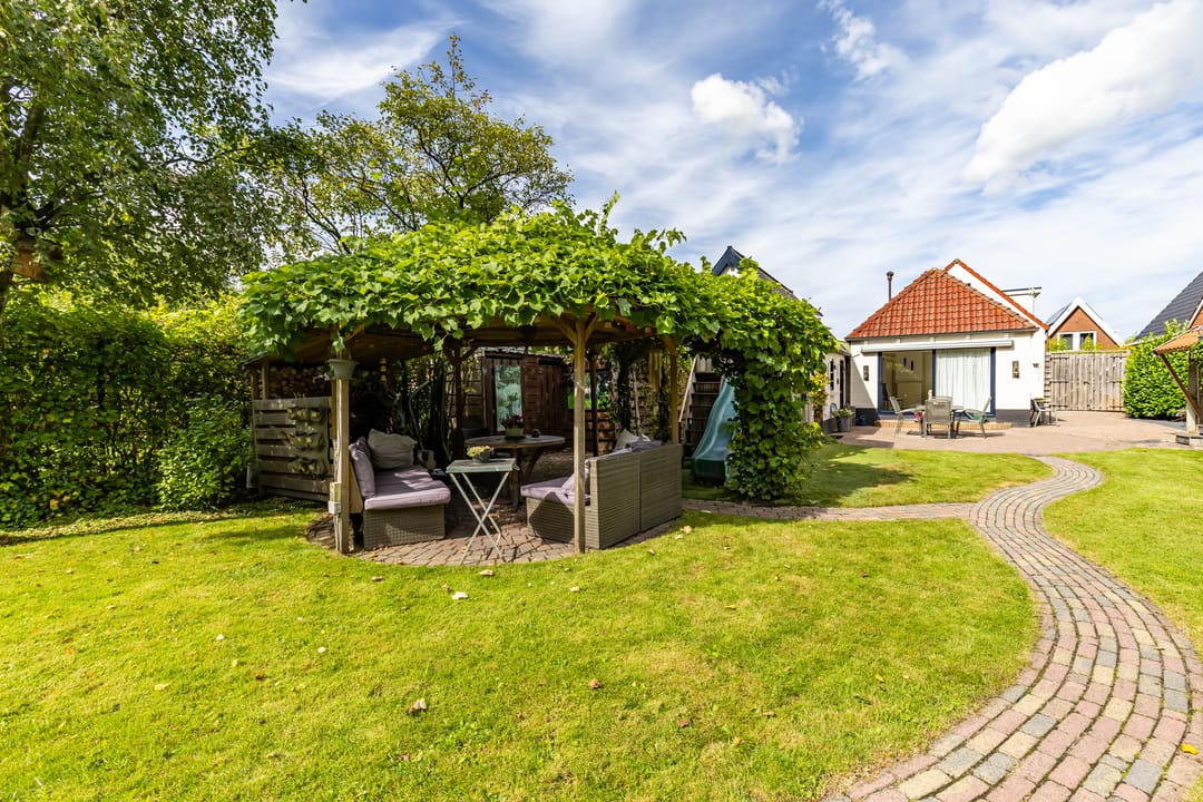 Foto 46 van Julianastraat 187