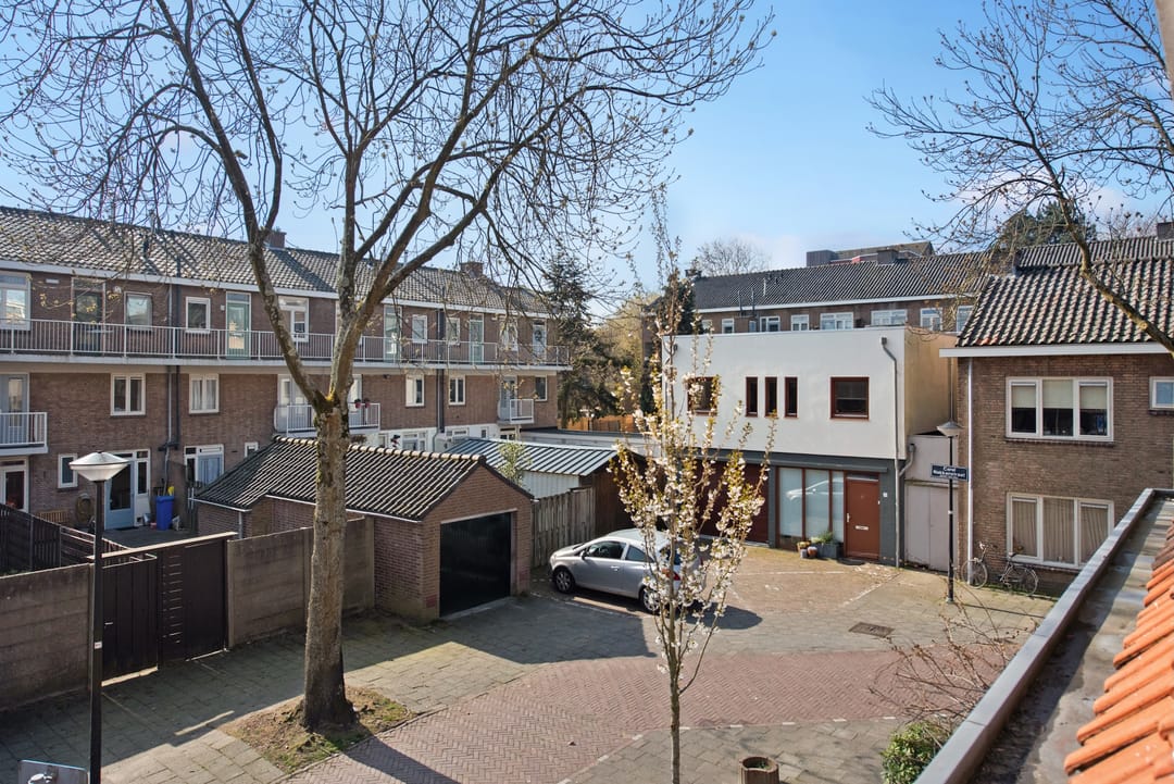 Foto 23 van Carel Nakkenstraat 37