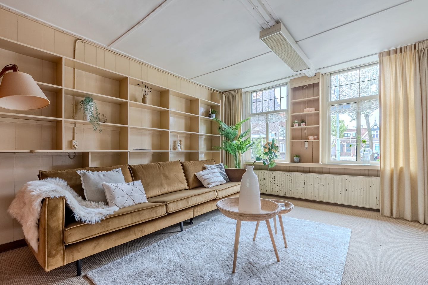 Photo 4 of Warmoesstraat 12