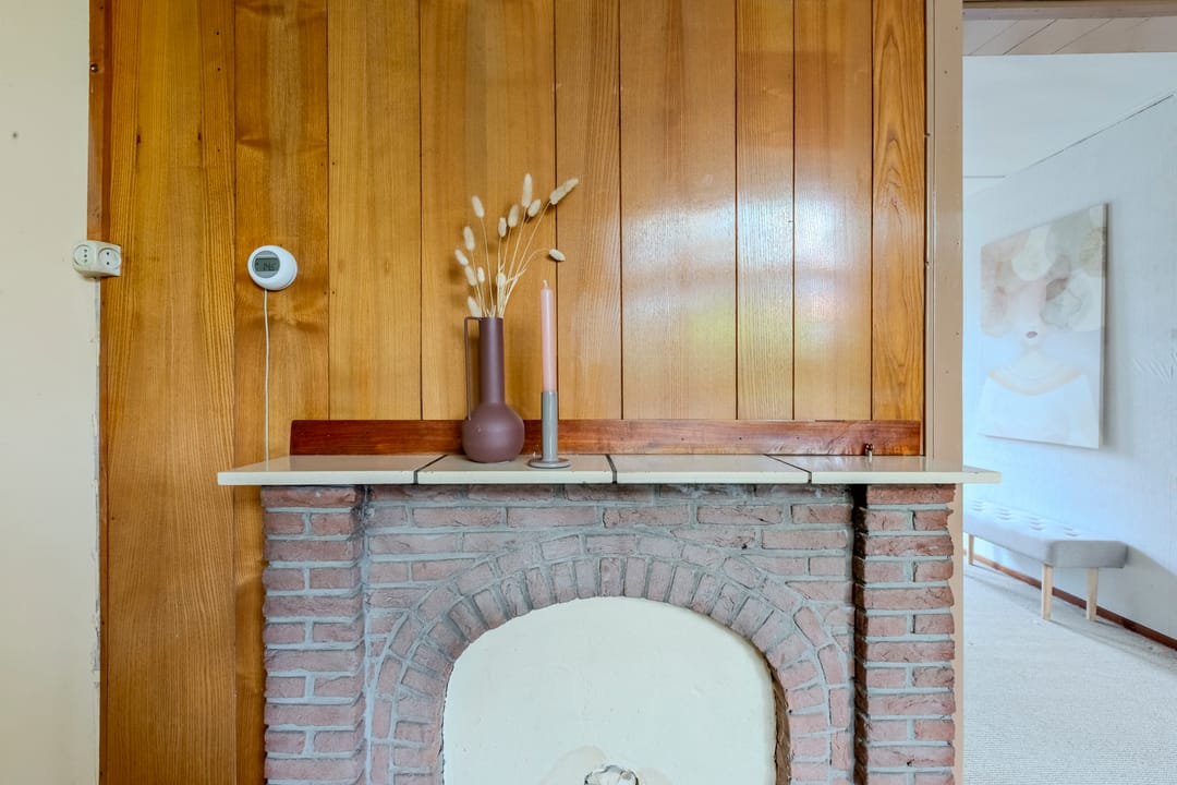 Photo 11 of Warmoesstraat 12