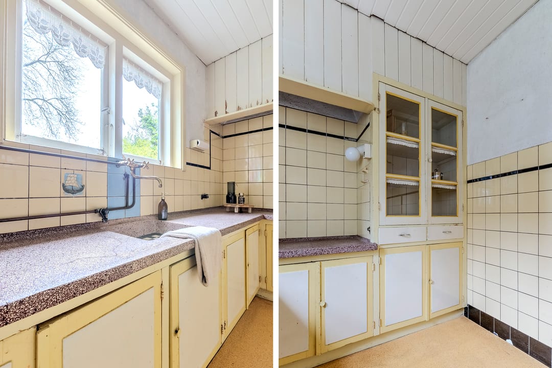 Photo 17 of Warmoesstraat 12