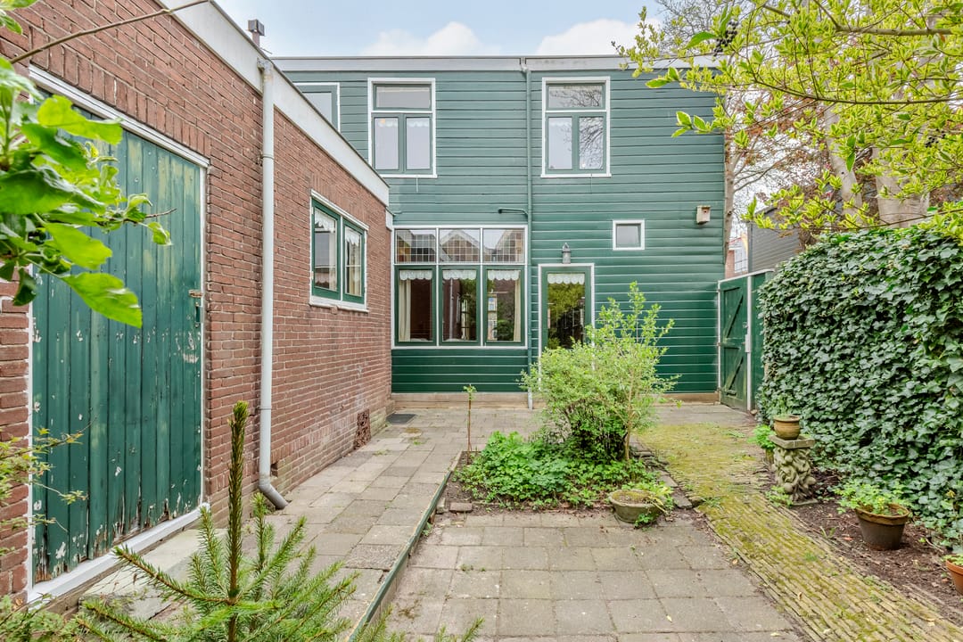 Photo 43 of Warmoesstraat 12