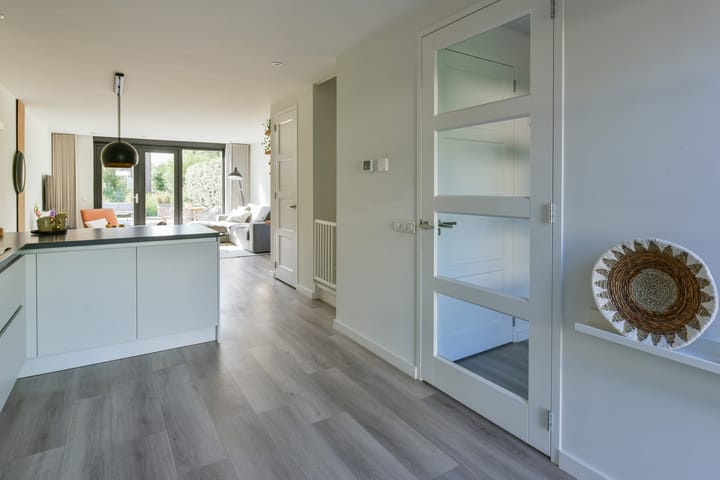 Foto 13 van Wilgenroos 2