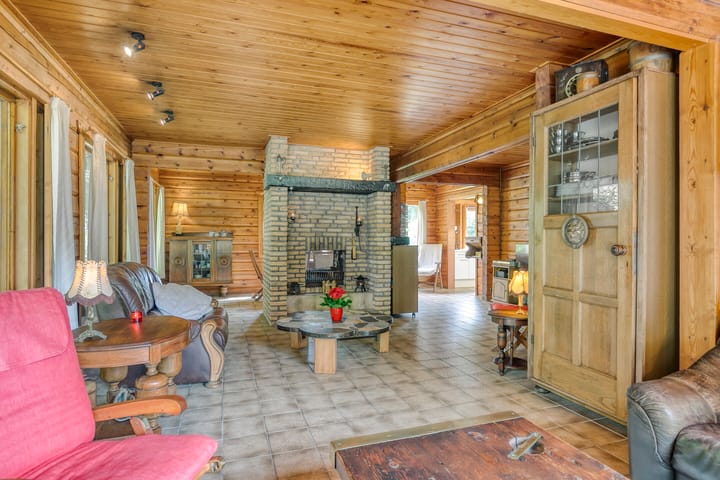 Photo 2 of Heilige Stoel 6829