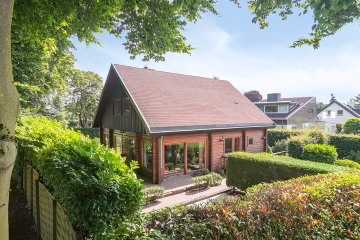 Photo 42 of Heilige Stoel 6829