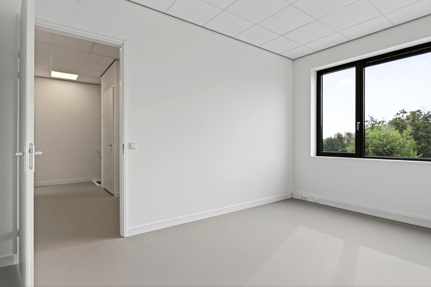 Bekijk foto 3 van Röntgenweg 18-J