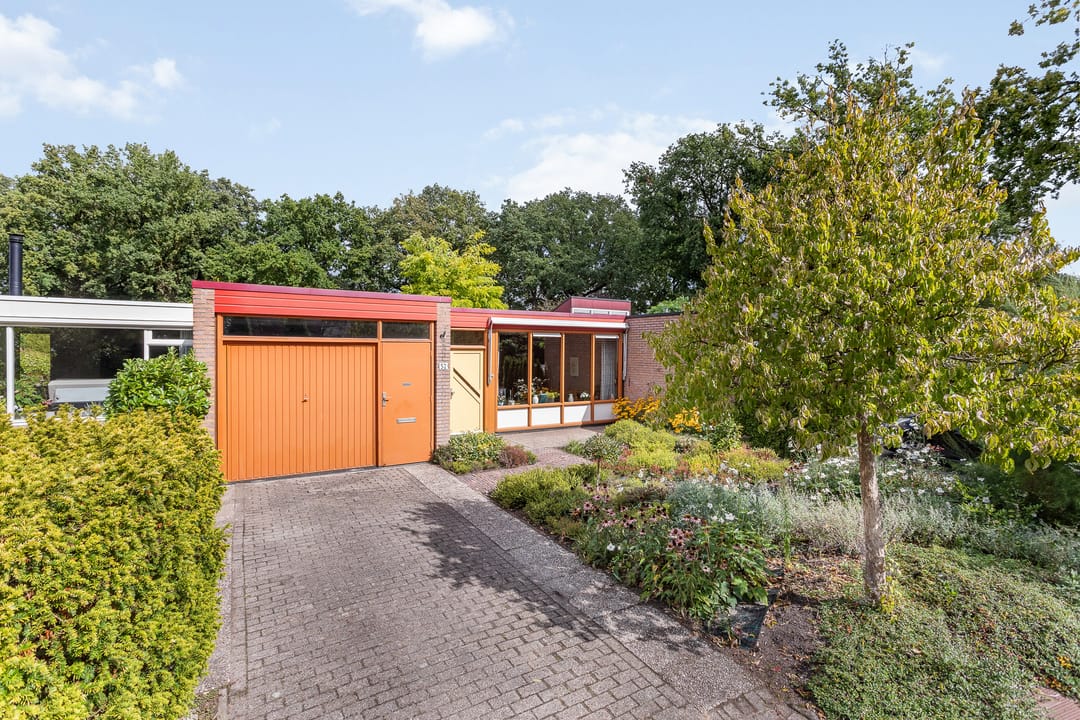 Foto 1 van Anna Bijnsstraat 52