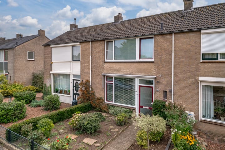 Foto 6 van Spoorstraat 9