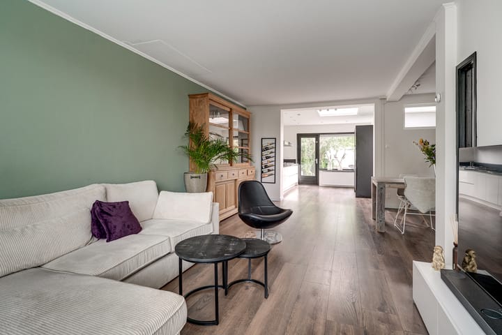 Foto 15 van Spoorstraat 9