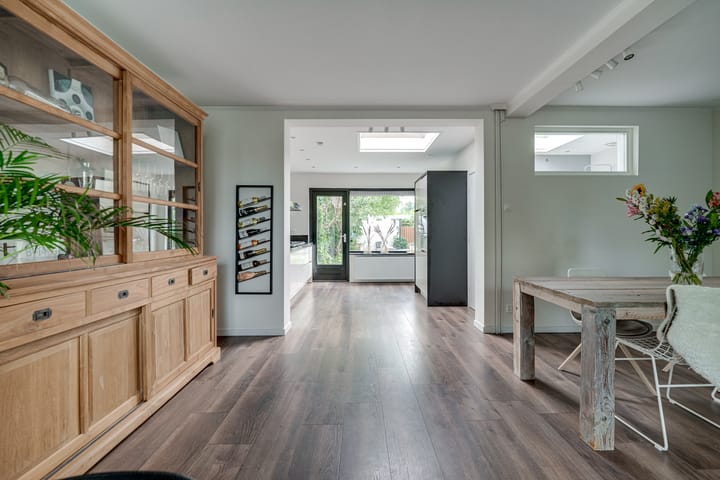 Foto 16 van Spoorstraat 9