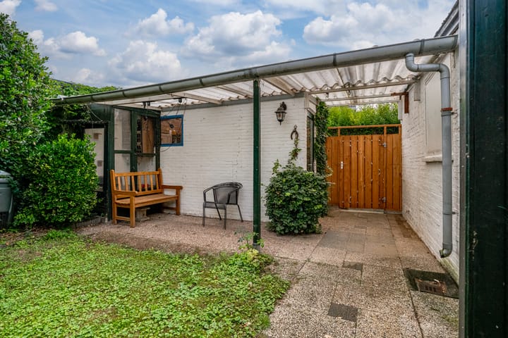 Foto 30 van Spoorstraat 9