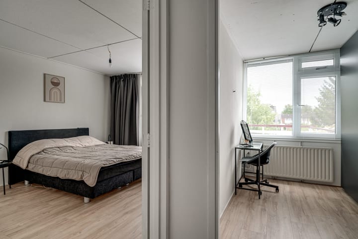 Foto 38 van Spoorstraat 9