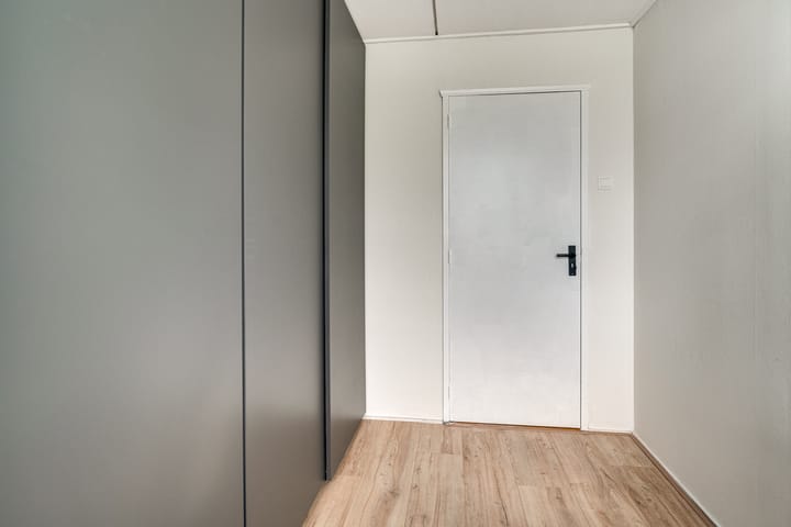 Foto 44 van Spoorstraat 9