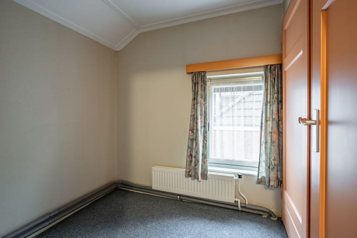 Foto 14 van Bredeweg 402