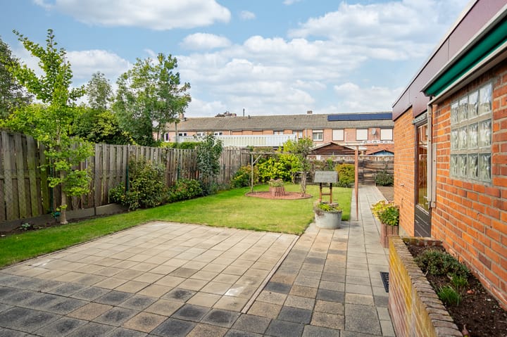 Foto 21 van Bredeweg 402