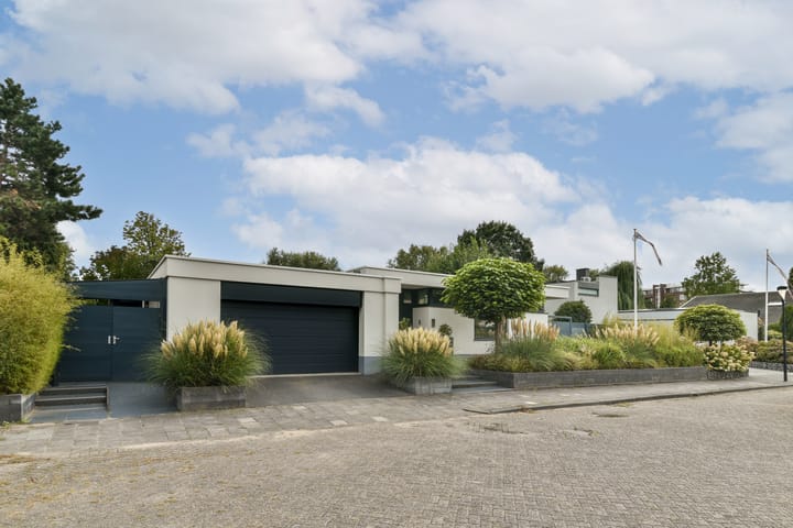 Foto 46 van Engelbrechtlaan 5