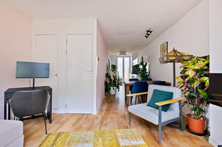 Photo 5 of Fannius Scholtenstraat 42-1