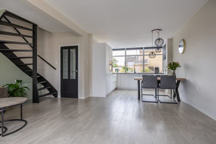 Foto 3 van Herderstraat 2