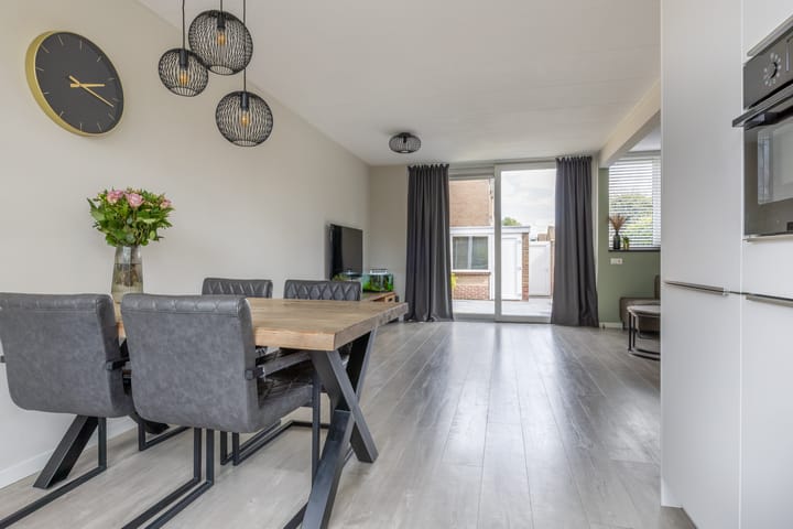 Foto 8 van Herderstraat 2