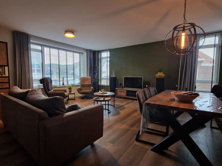 Foto 4 van Dorpsweg 28