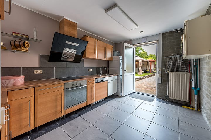 Photo 31 of Wimmersstraat 28-A