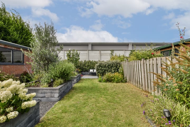 Photo 31 of Rietvinkstraat 27