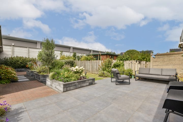 Photo 32 of Rietvinkstraat 27