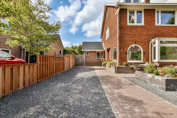 Photo 34 of Rietvinkstraat 27