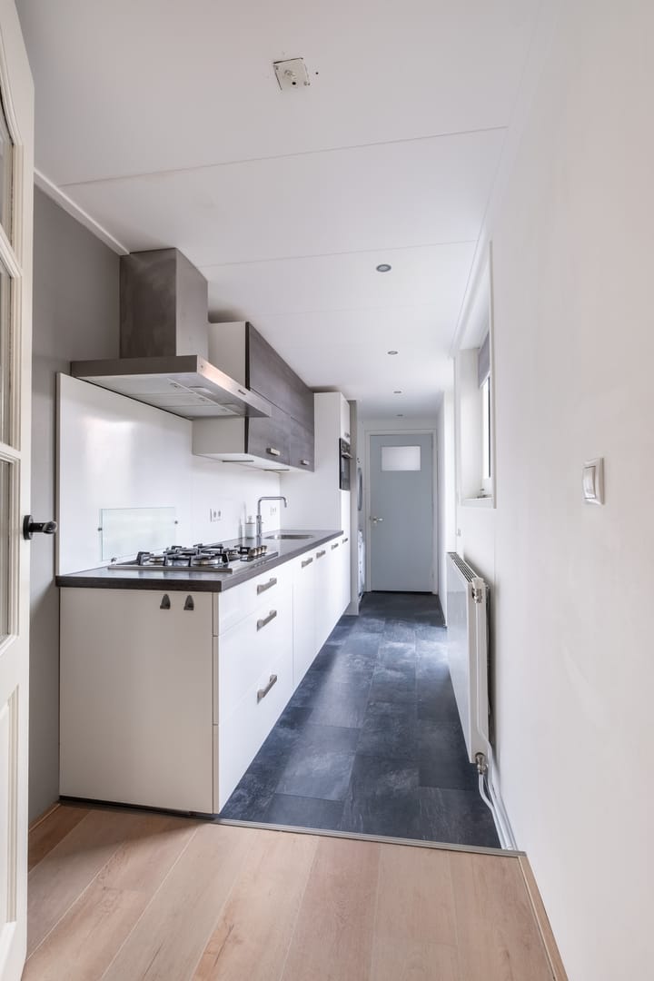 Foto 23 van Paulus Potterstraat 10