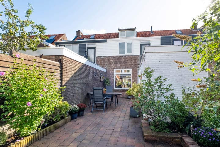 Foto 40 van Paulus Potterstraat 10