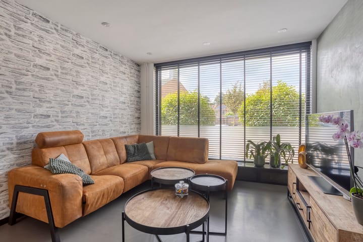 Foto 7 van Azalealaan 39