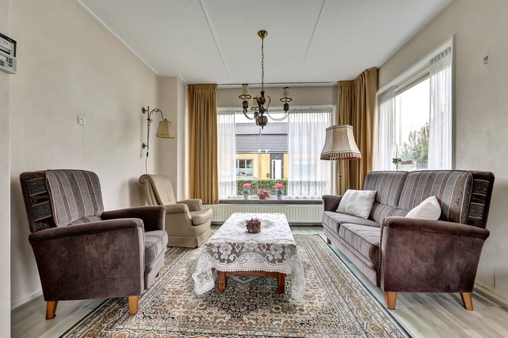 Foto 5 van Julianastraat 23