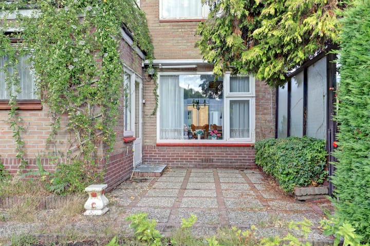 Foto 28 van Julianastraat 23