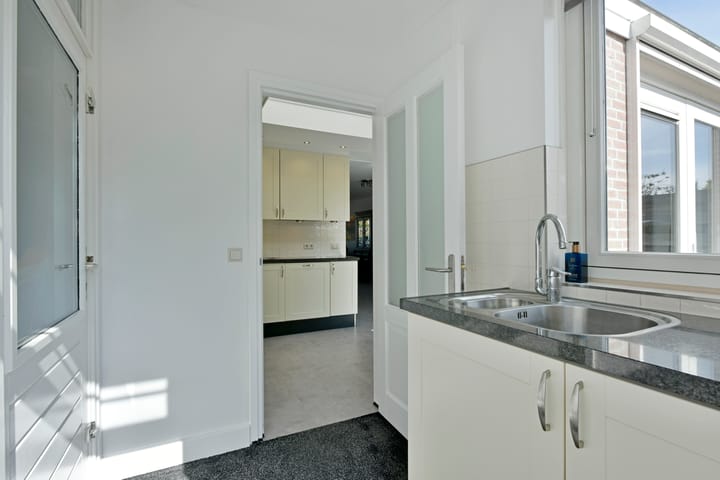 Photo 13 of Sportlaan 38