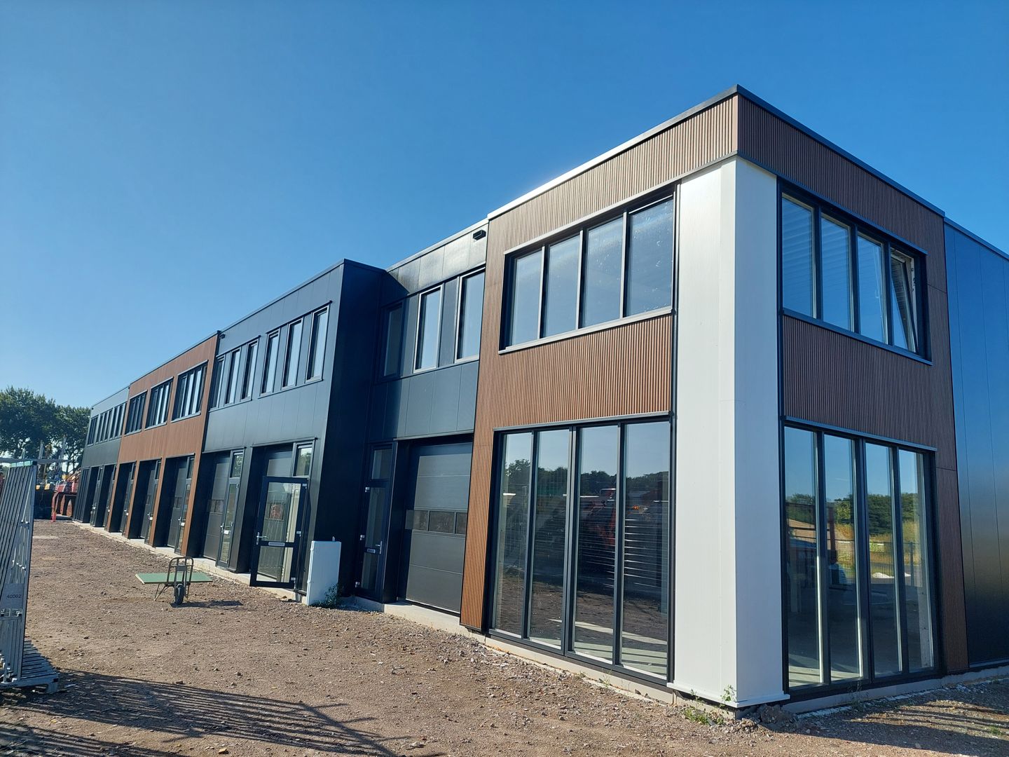 Bekijk foto 2 van Produktieweg 5-06