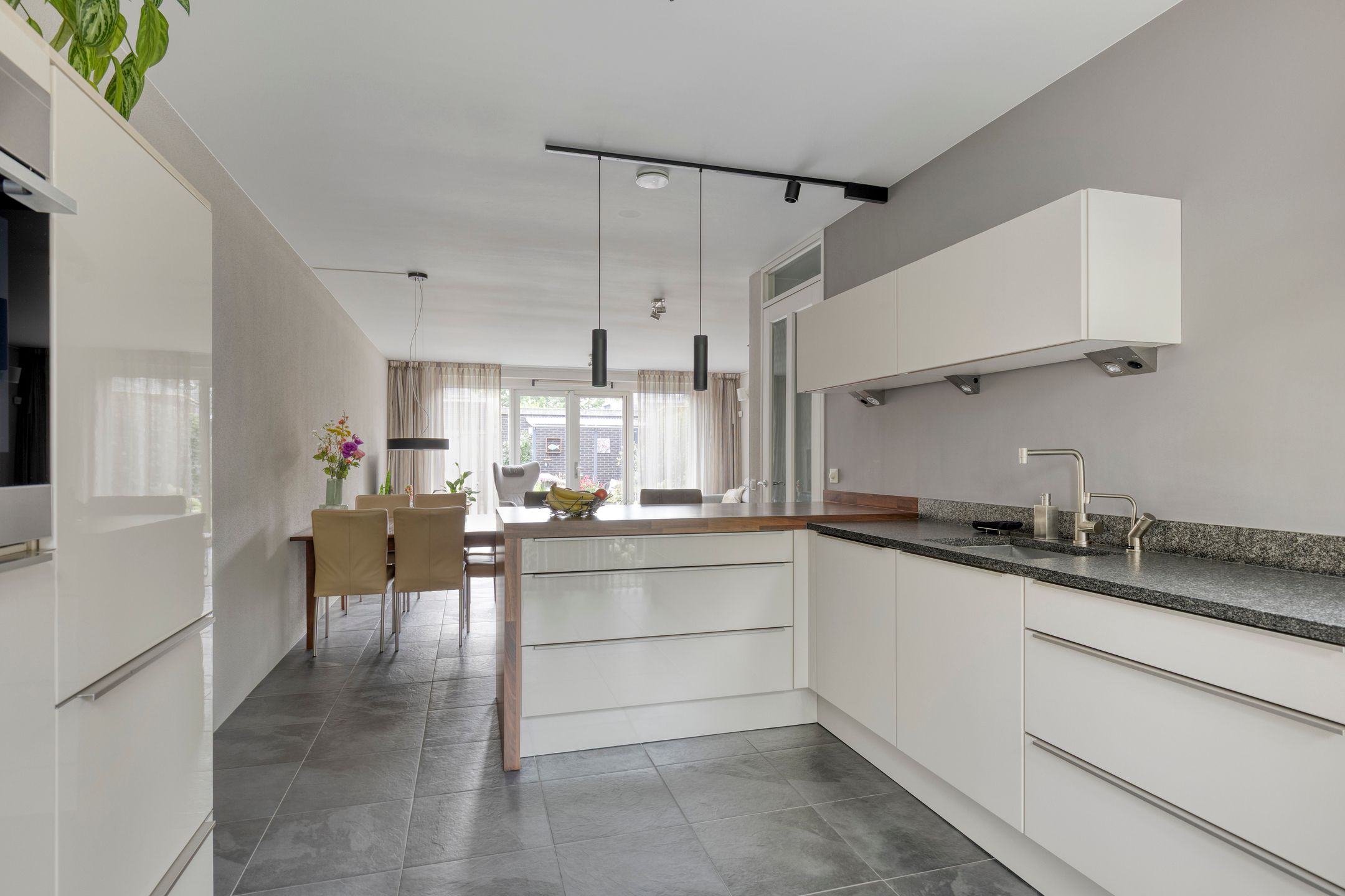 Photo 15 of Marjoleinlaan 14