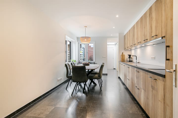 Photo 9 of Nieuwstraat 117