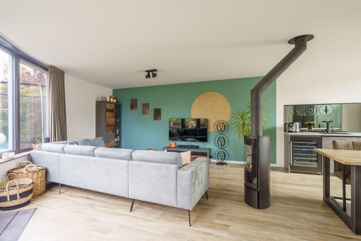 Foto 13 van James Stewartstraat 95