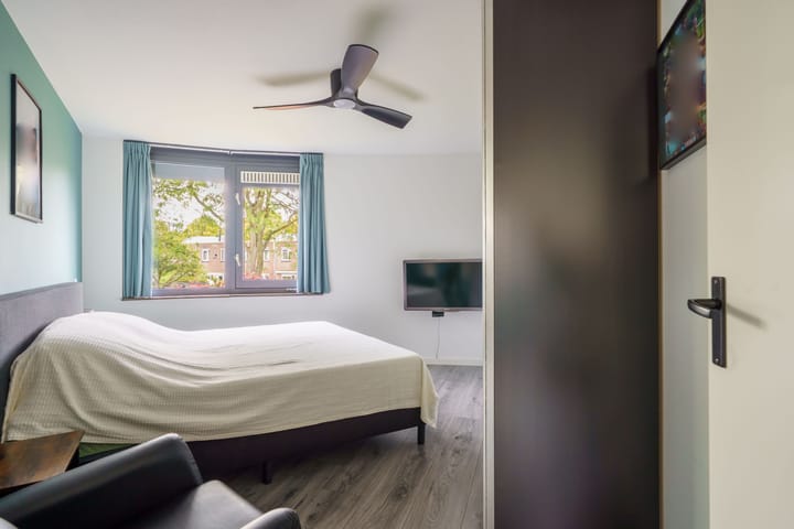 Foto 29 van James Stewartstraat 95