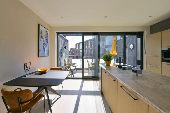 Foto 16 van Burgemeester Padmosweg 208-B