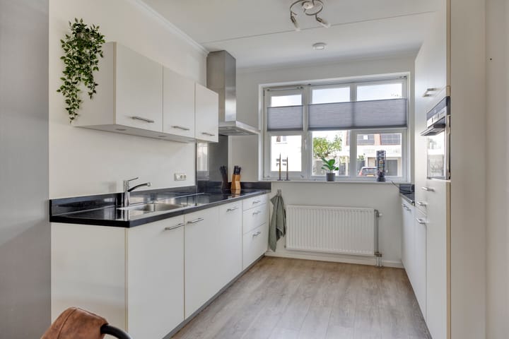 Foto 3 van Lover 145