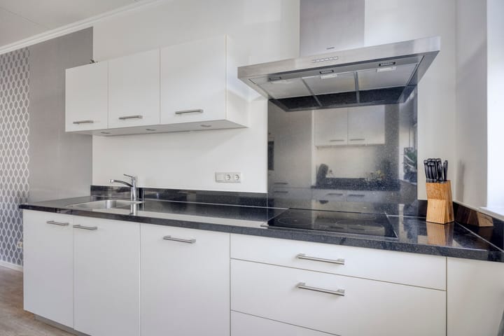 Foto 13 van Lover 145