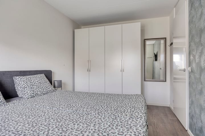 Foto 15 van Lover 145